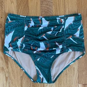 Kortni Jeane swim bottoms